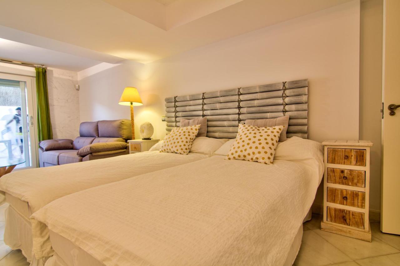 Altair 11 Apartment Ел Пуерто де Санта Мария Екстериор снимка
